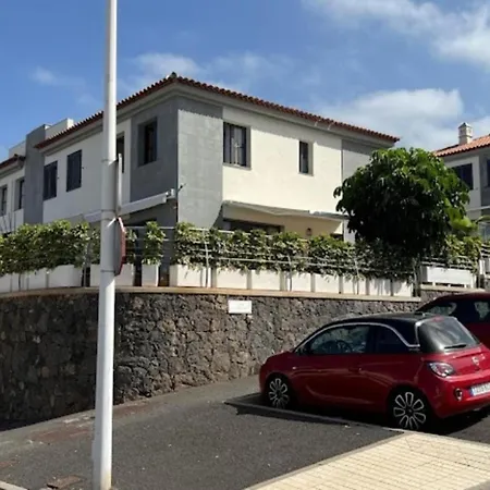 Villa Villa-costaadeje-3br-balcony-wifi-parking Costa Adeje (Tenerife)