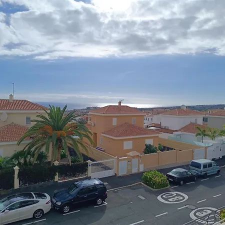 Villa Villa-costaadeje-3br-balcony-wifi-parking *