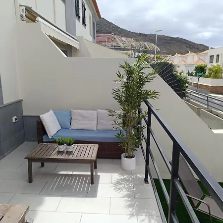 Villa Villa-costaadeje-3br-balcony-wifi-parking *
