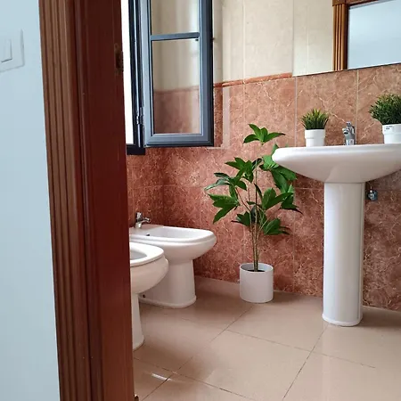 Villa-costaadeje-3br-balcony-wifi-parking アデヘ