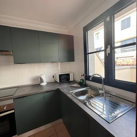 Villa-costaadeje-3br-balcony-wifi-parking ヴィラ アデヘ